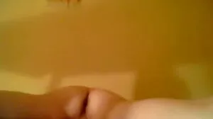 salope asiatique perverse suce et se fait vieille video porno baiser tout en parlant à son frère au téléphone