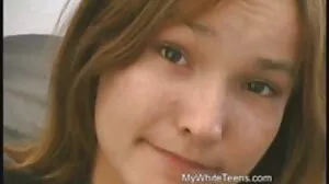 Jeune et innocent baisé sur belles vieilles nues BANGBUS