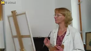 Hairy porno tres vieilles Damsel in Distress doit trouver la clé!