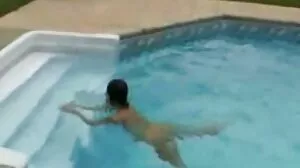 Fumer chaud PAWG sexe vieille cougar Kagney Linn a caché une bite