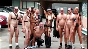 Kira Perez est trop sexy pour les porno les vieux réseaux sociaux