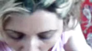 Une nympho percée réveille son copain pour se faire baiser film porno jeune vieux HC