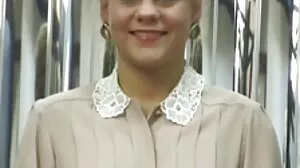 Le cul d'Anissa Kate vieille maman nue testé