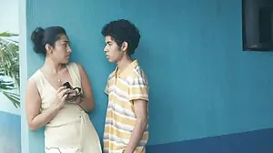 Toute video sexe de vieilles la bombasse naturelle Lucy Anne se fait baiser par Dark Hunk Lex Steele!