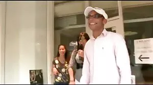 Randy September sexe vieux homme Reign attrape une bouchée de sperme