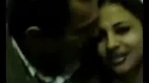 Ces vieille dame xnxx dames lesbiennes ont hâte de sucer une bite