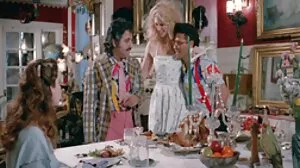 Screamer Teenie profite de la grosse bite de son video x vieille amant