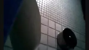 Dyked - Professeur de yoga léché la chatte par des tukif vieille étudiants