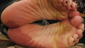 Les chaudes adolescentes Rosalyn Sphinx porno vieilles françaises et Zoe Bloom se font éjaculer sur le visage