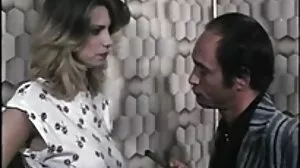 Une teen amateur blonde aime la nudité en public vieille dame nue