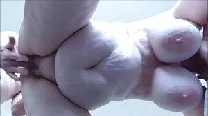 Lola Loves Anal - MFM aux yeux bandés vielles chaudes avec des Russes en chaleur