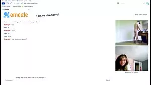 La fétichiste des pieds vieilles poilues Emily a besoin de Sugardaddy !