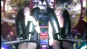 Petite porno de jeune et vieux ado rencontre une énorme bite noire