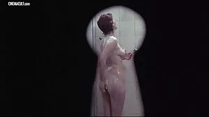 Les vieille dame nue jeunes putes coquines ne craignent pas le cul à la bouche