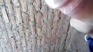 2 prostituées hypnotisées par sexe femme vieille une grosse bite