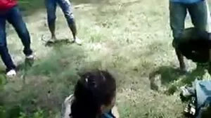 Ma belle-mère s'endort pendant la masturbation sexe vieux jeune !