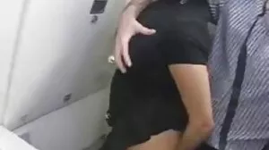 Une ado adore porno des vieilles personnes l'anal