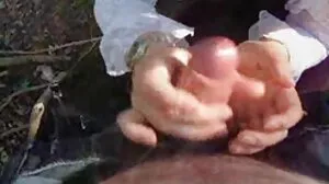 2 belles prostituées ébène se grosse vieille poilue font plaisir