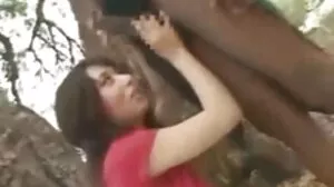 Deux mecs se font branler par video de sexe avec des vieilles une ado russe sexy