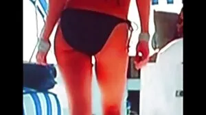 Exotic Lassie Harmony chevauche porno vieille jeune 4 Spunk